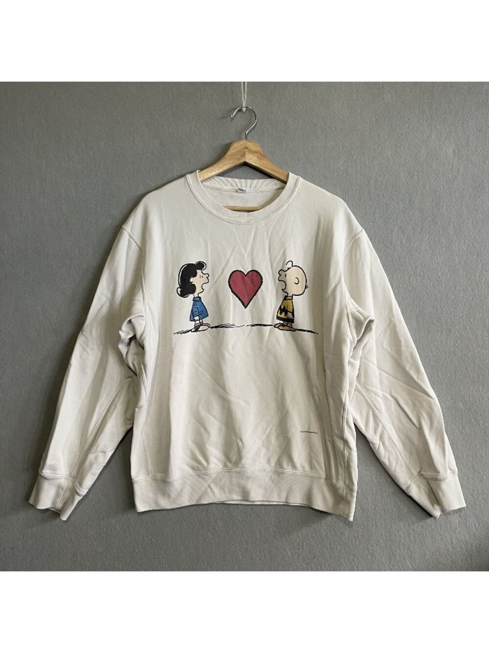 Peanuts x Uniqlo Crewneck Sweatshirt Lucy & Charlie Brown Graphic L White Japan